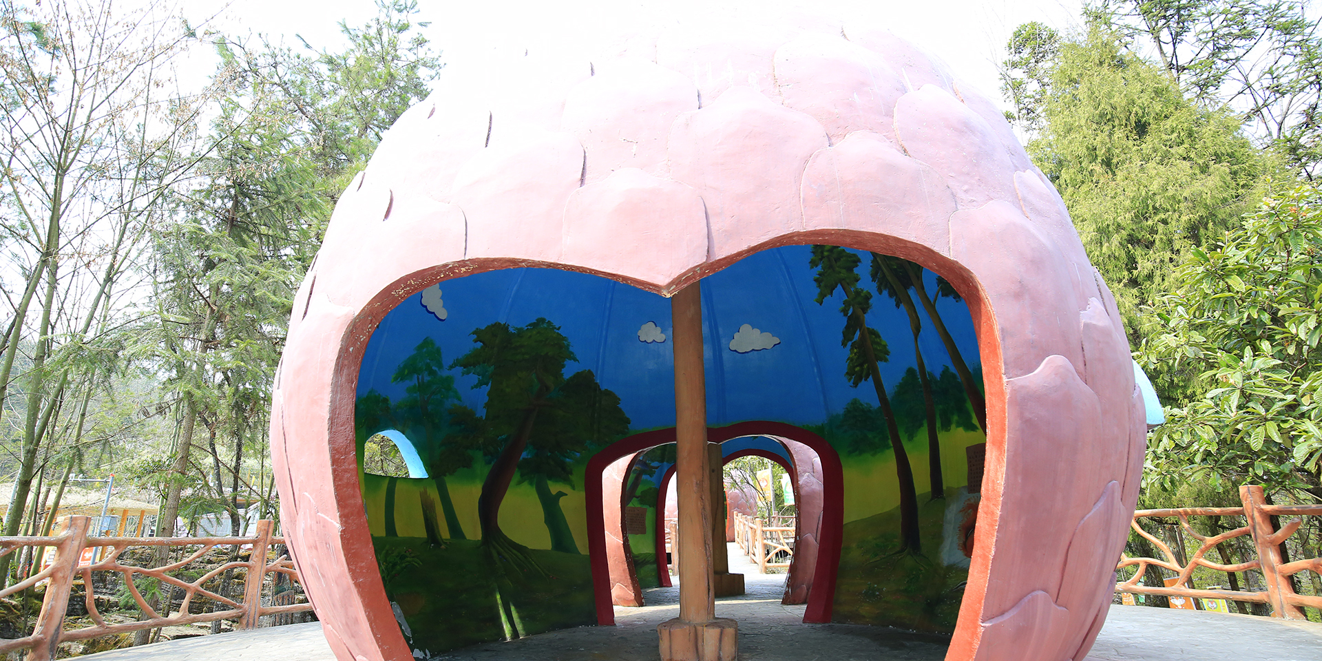 -浙江鵬鳴游樂(lè)設(shè)備有限公司