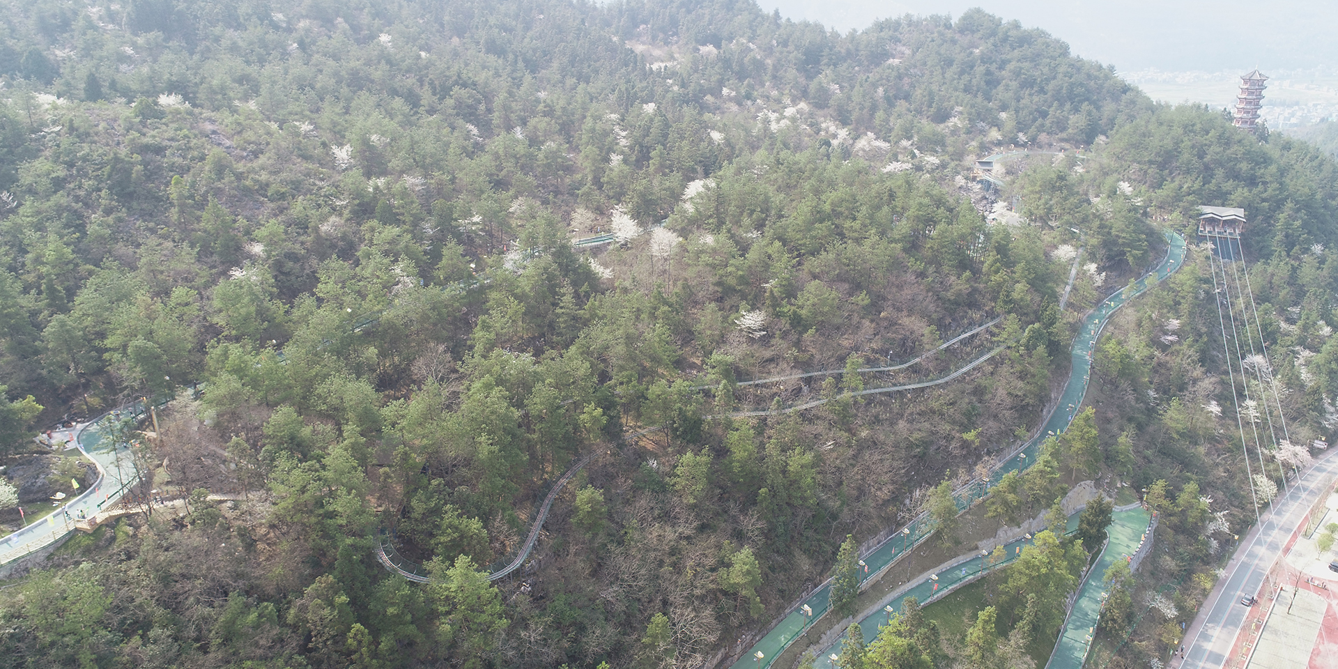 -浙江鵬鳴游樂設(shè)備有限公司