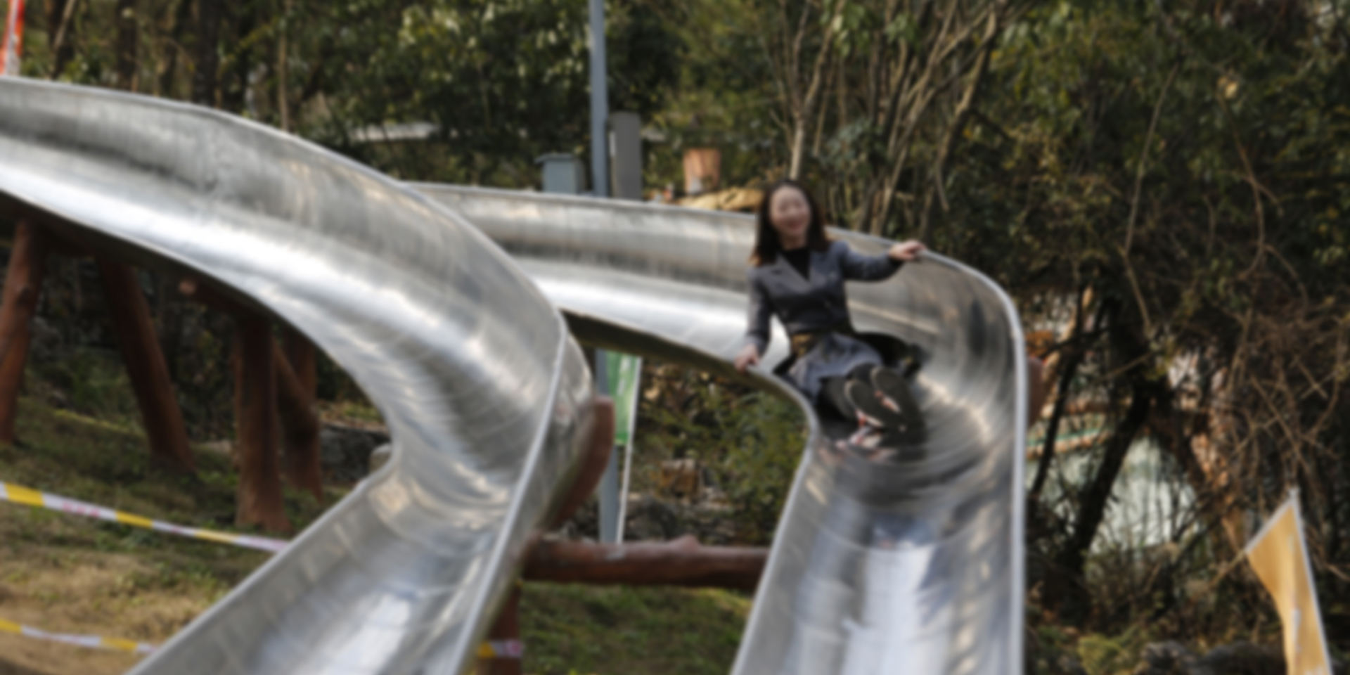 -浙江鵬鳴游樂設備有限公司