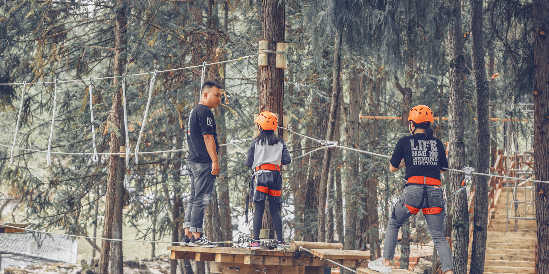 -浙江鵬鳴游樂設備有限公司