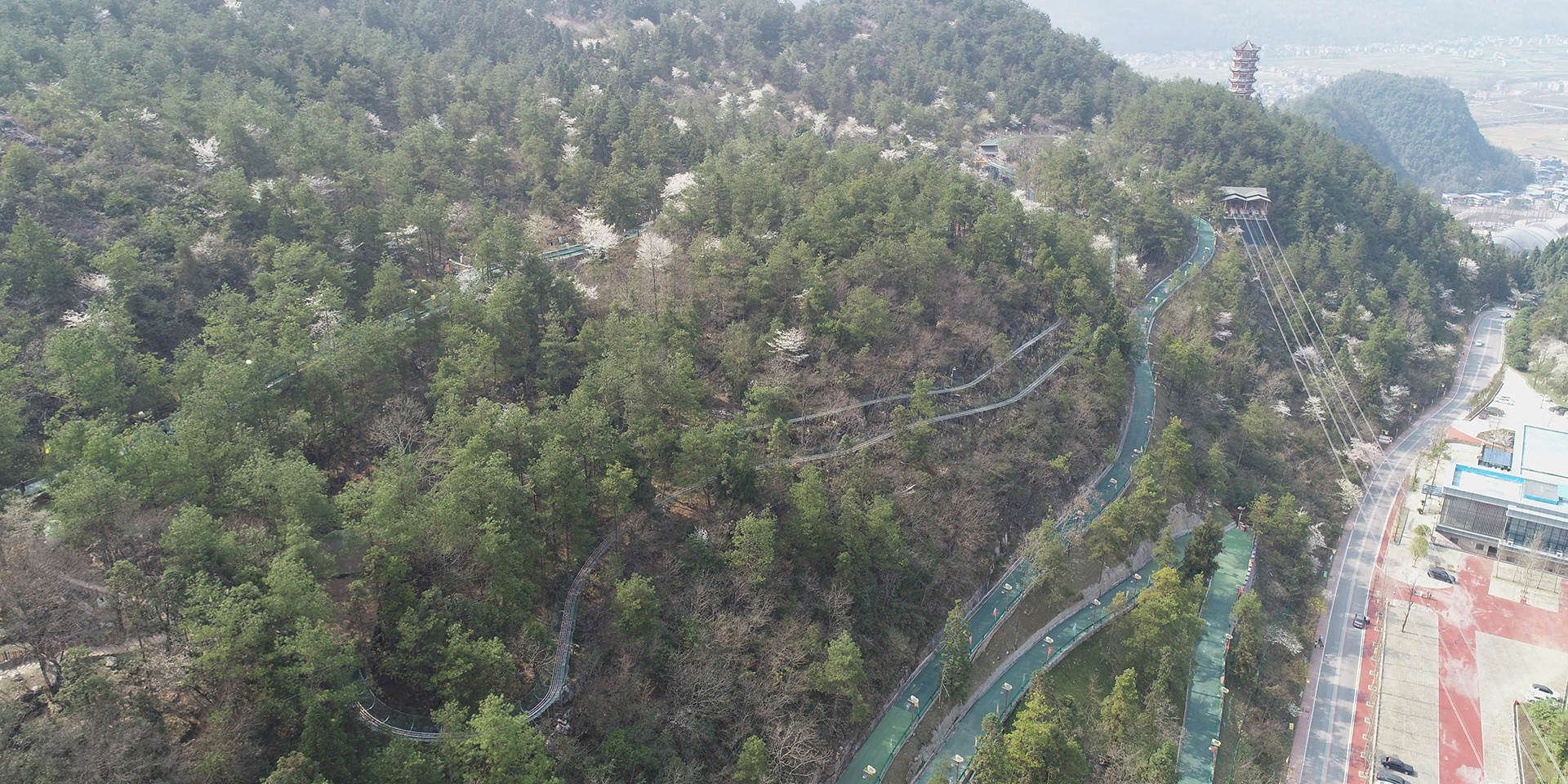 -浙江鵬鳴游樂設(shè)備有限公司