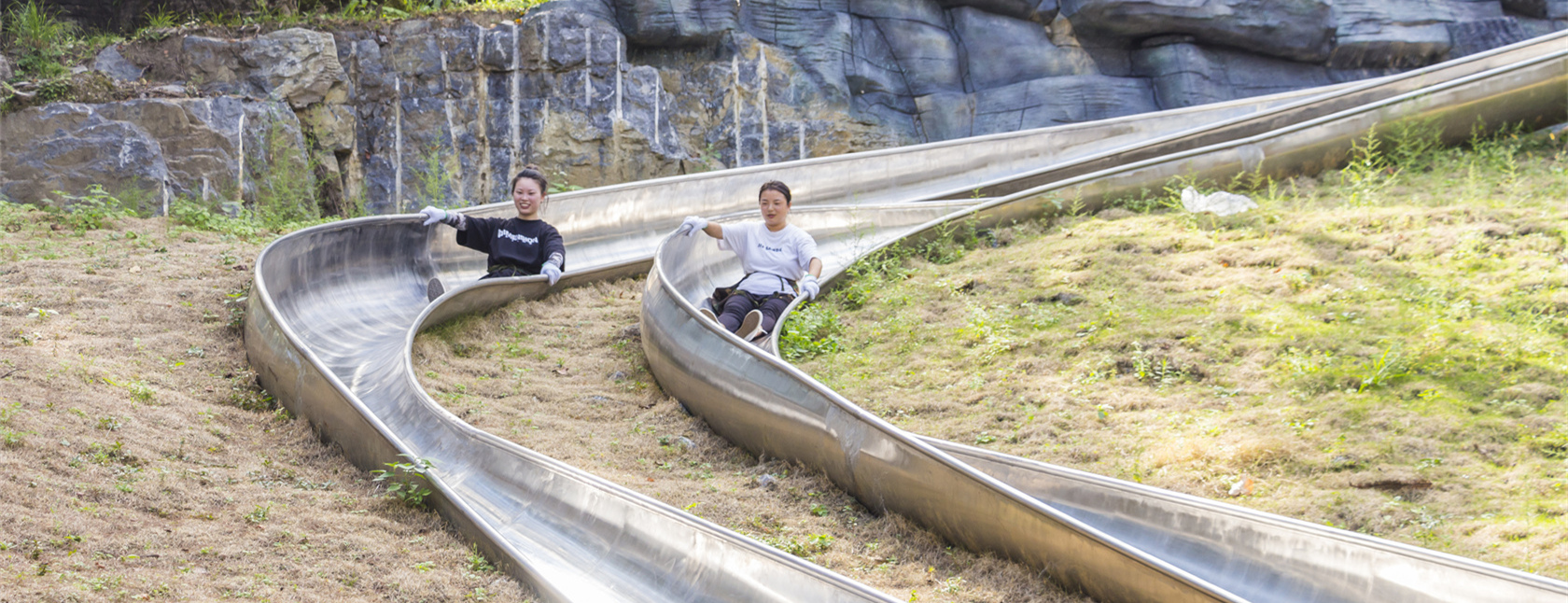 -浙江鵬鳴游樂設(shè)備有限公司