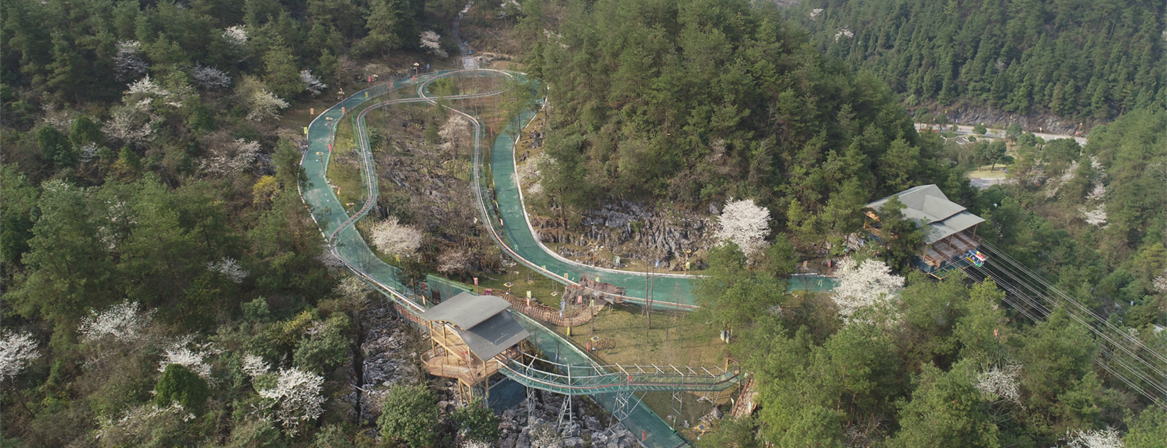 -浙江鵬鳴游樂設(shè)備有限公司